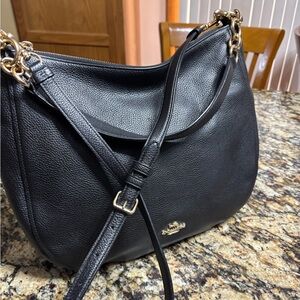 Coach Chelsea Black pebble leather crossbody shoulder bag  C2098 58036